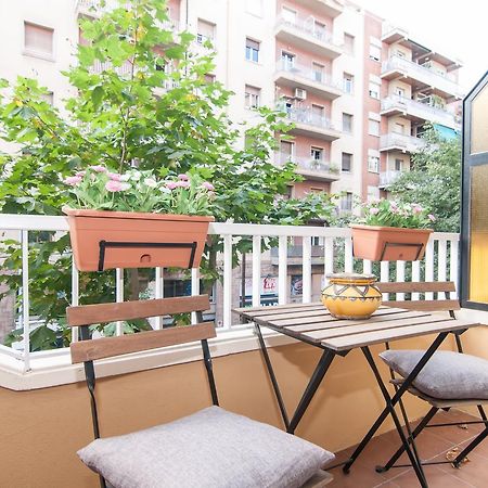 Montaber Apartments - Sagrada Familia Barcelona Exterior photo